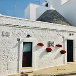 Trulli Phoenix Apartmán *