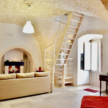Trulli Phoenix * Alberobello