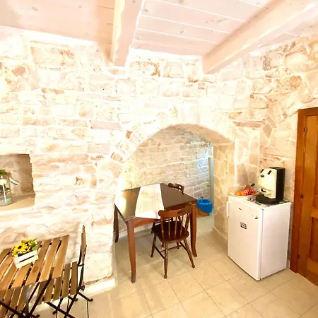 Trulli Phoenix * Alberobello