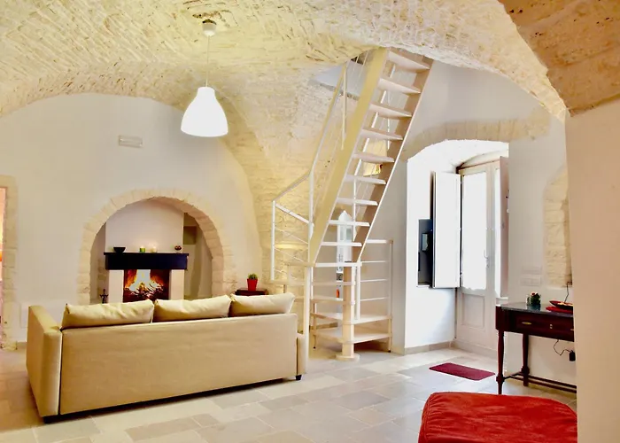 Trulli Phoenix * Alberobello