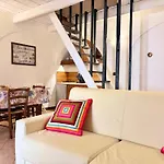 Trulli Phoenix Apartman *