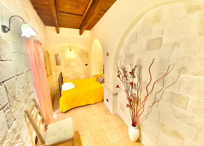 Trulli Phoenix * Alberobello