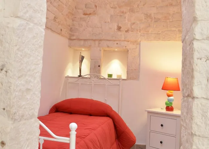 Trulli Phoenix * Alberobello